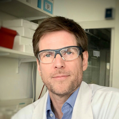 Committee member: Robert Landsiedel